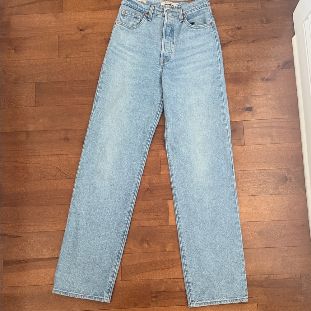 Levi’s Ribcage Full length Straight Jeans